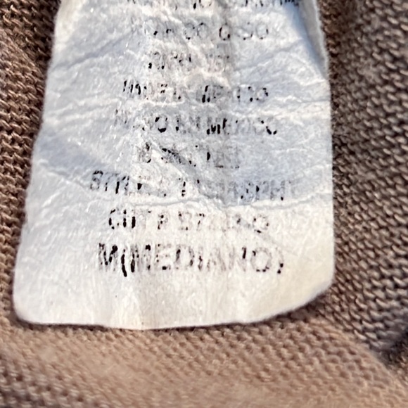 A’Gaci Women’s Taupe Shirt with A Big Beautiful Tiger on Front Size Medium - Picture 6 of 6